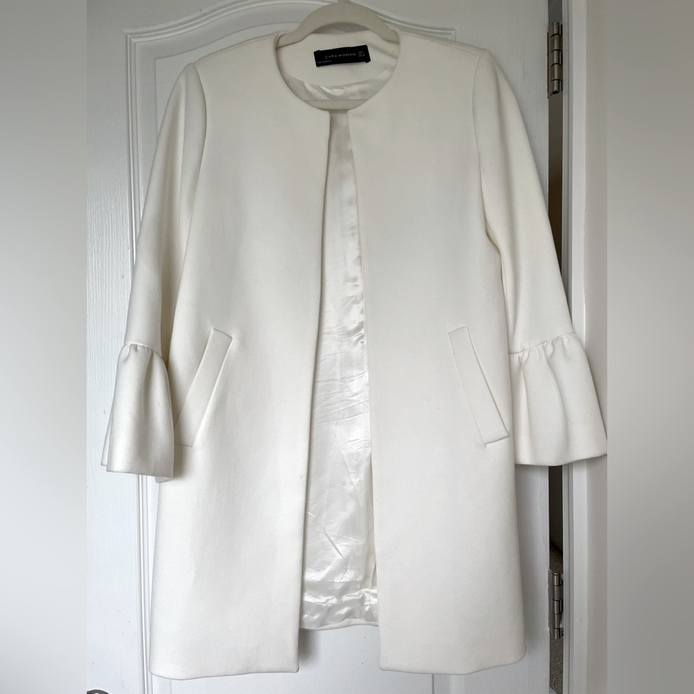 Zara Woman white Bell/frill Sleeve Jacket Coat Ruffle S - Picture 2 of 4